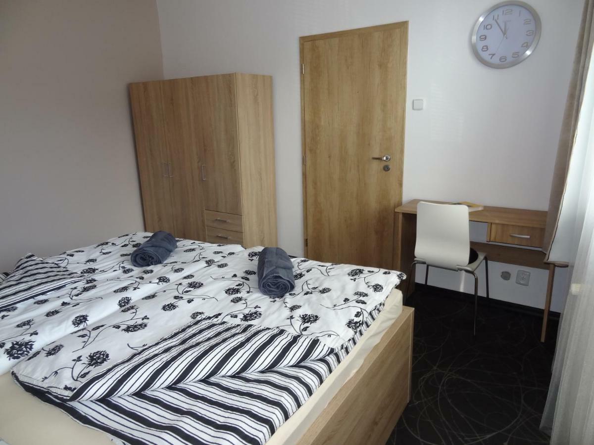 Apartman Lednicka Břeclav Exteriör bild
